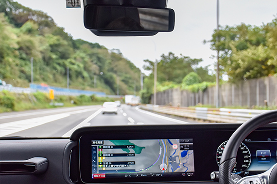 【イメージ】視界良好で、市街地や狭い道でも扱いやすい。