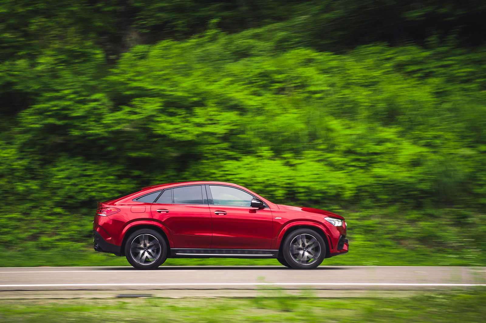 【イメージ】Mercedes-AMG GLE 53 4MATIC+ Coupé（ISG搭載モデル）