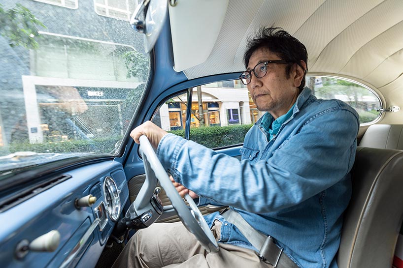 ビートルを運転する村山 正さん