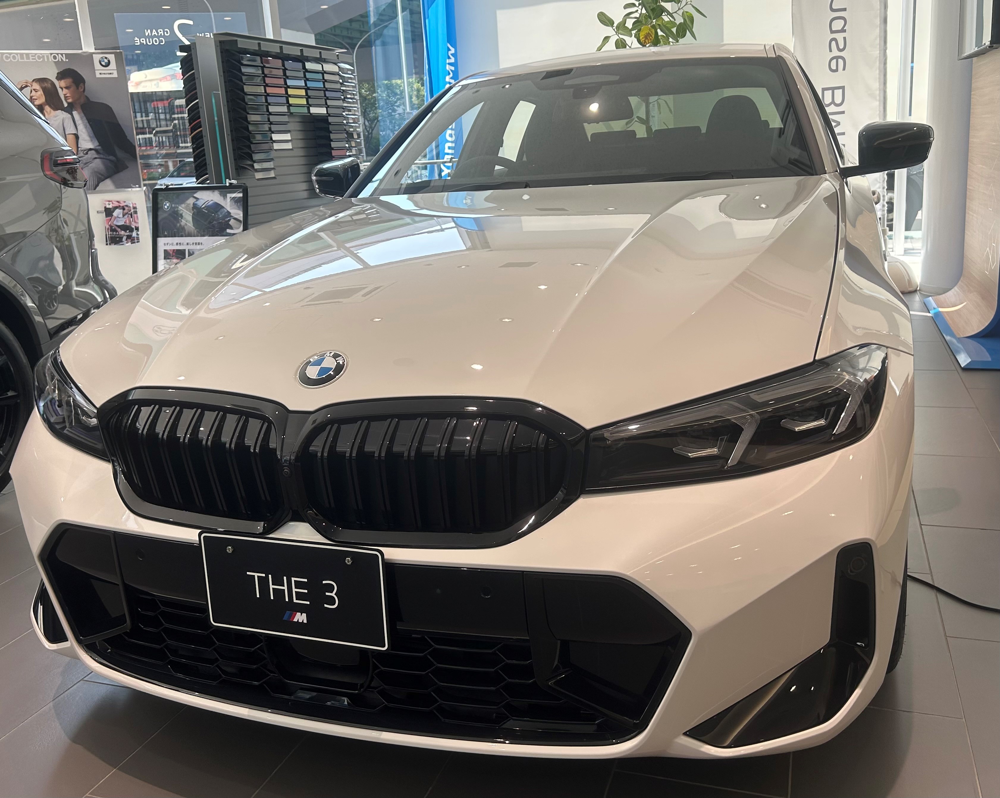 ルノーとBMW。 もぷです。 mqdefault.jpg