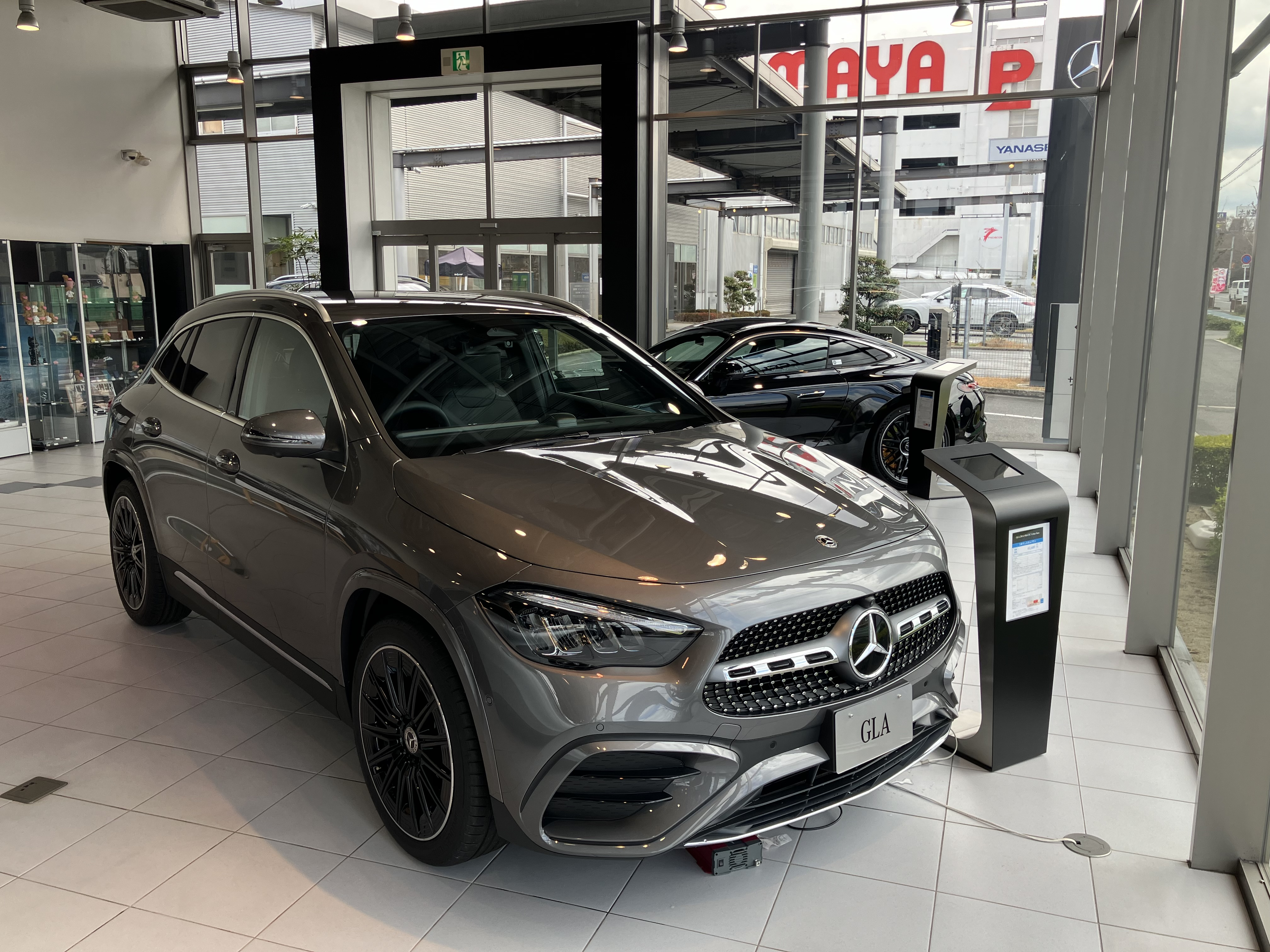 メルセデス・ベンツ image_14328643026960.jpg