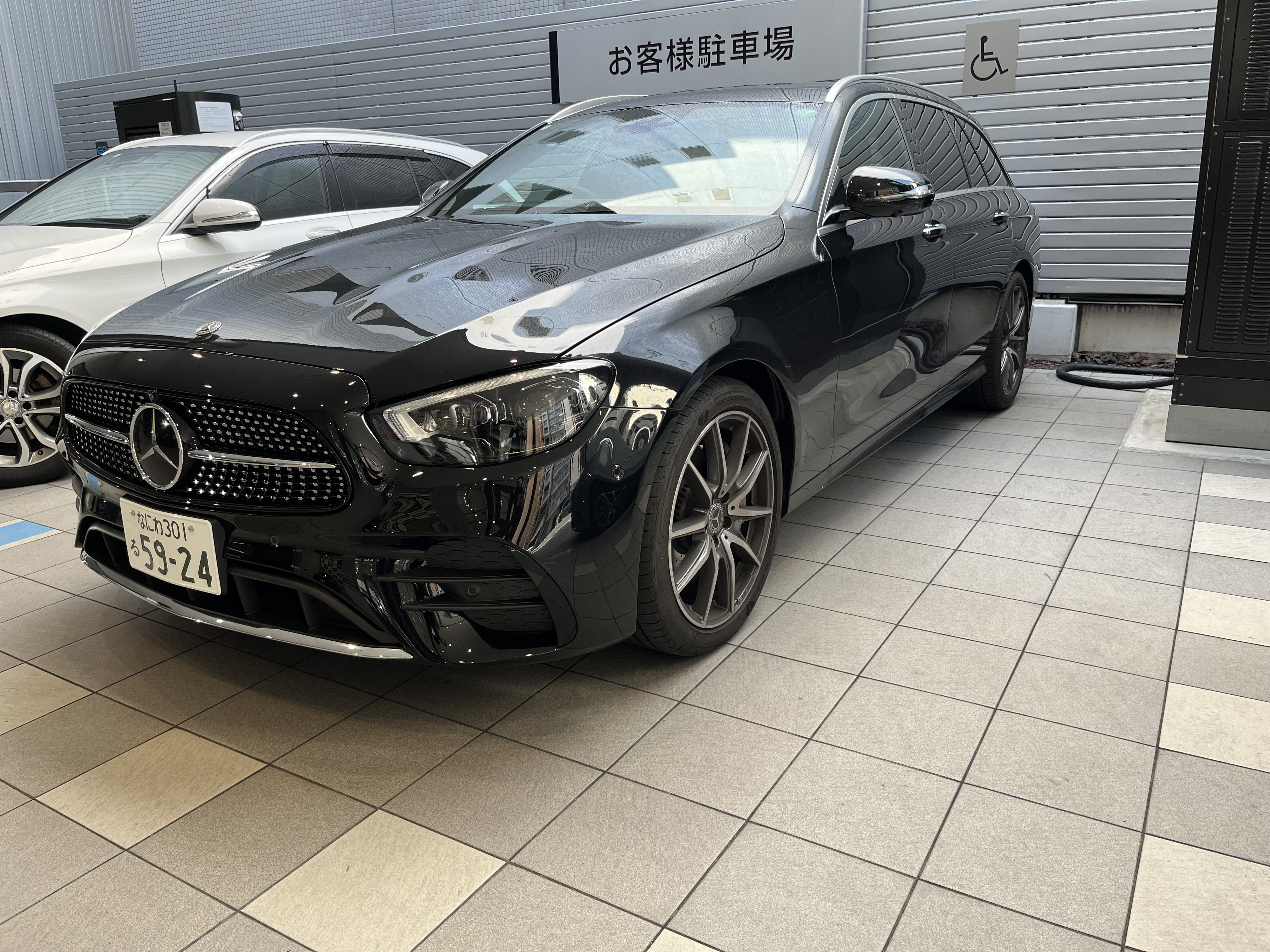 ち*と様 ヤナセ メルセデス・ベンツ本町 | 株式会社ヤナセ