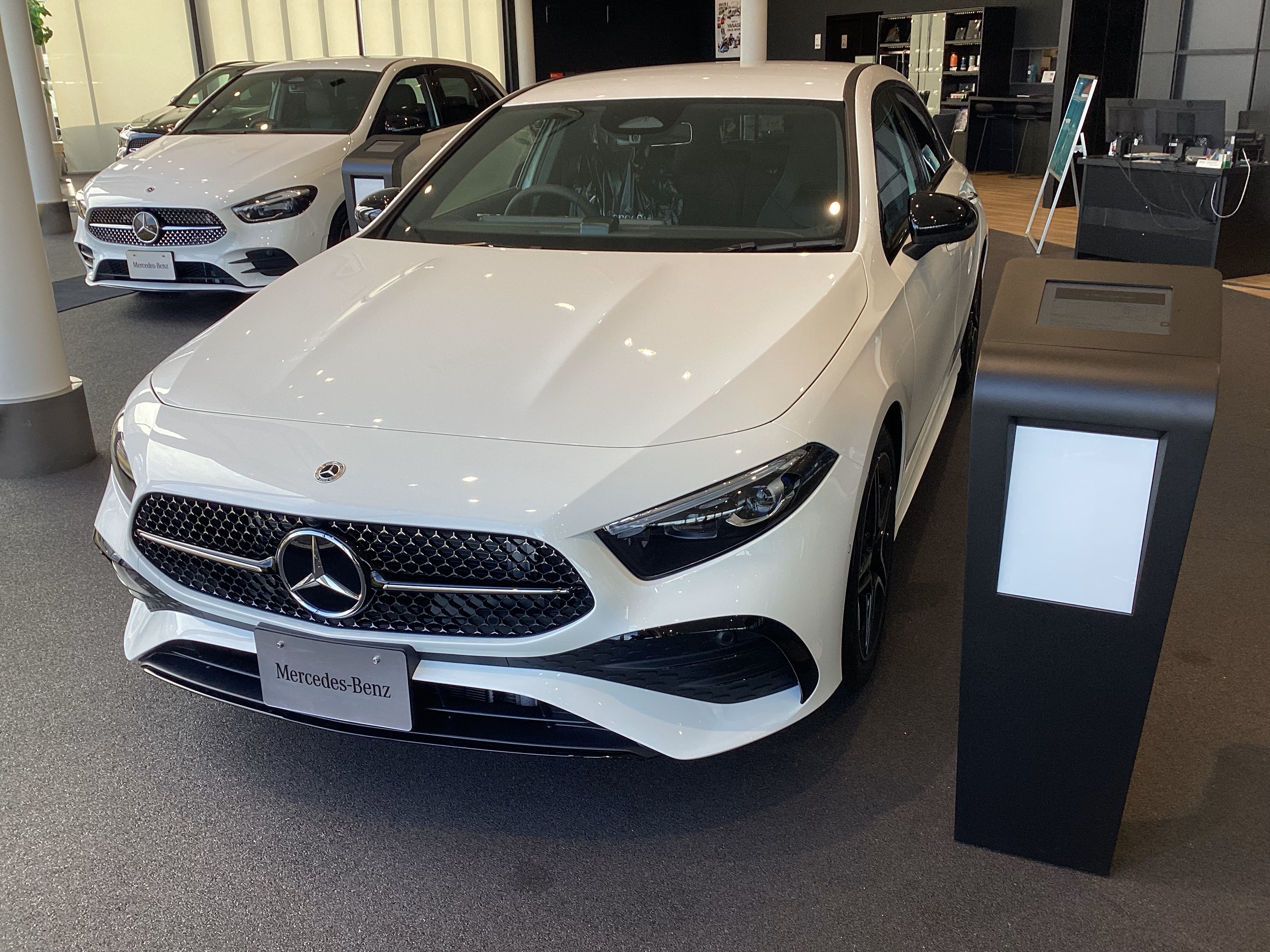 MベンツリビルトA/T専門工場4速A/Tテスト済み販売 展示車・試乗車 | メルセデス・ベンツ松本 | 株式会社ヤナセ