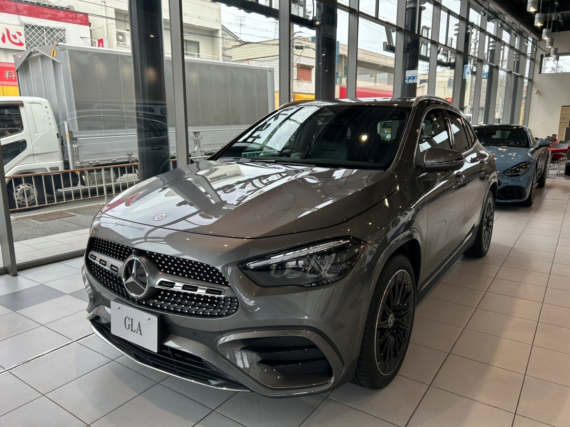 展示車・試乗車 | メルセデス・ベンツ枚方 | 株式会社ヤナセ