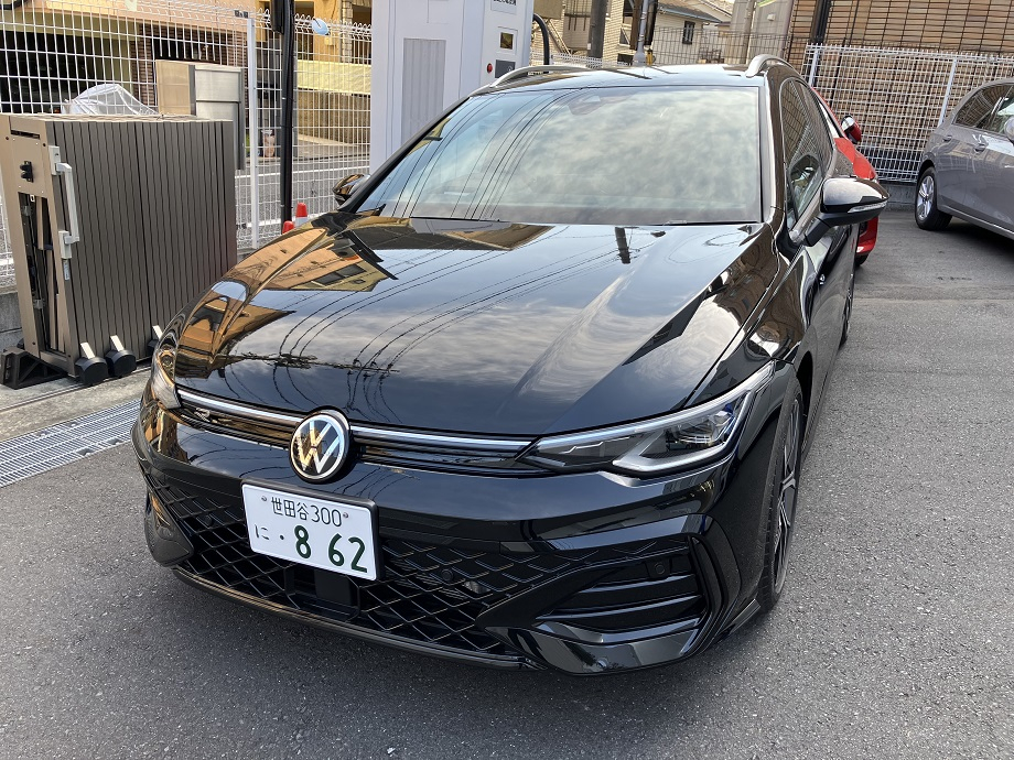 フォルクスワーゲン フェートン ダークブルー 限定2,016個 フォルクスワーゲンup!」にツートンカラーの限定車 【ニュース