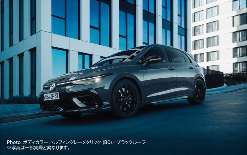 Photo:ボディカラー:ドルフィングレーメタリック(B0)/ブラックルーフ ※写真は一部実際と異なります。